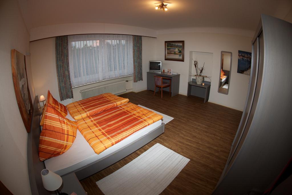 Auberge Du Chateau Stadtbredimus 객실 사진